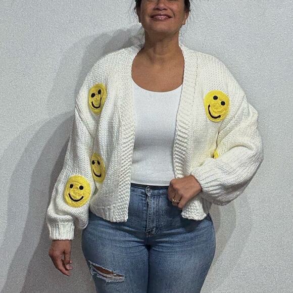 Luna Ivy White Smiley Face Chunky Knit Open Cardigan Sz M - Picture 1 of 11